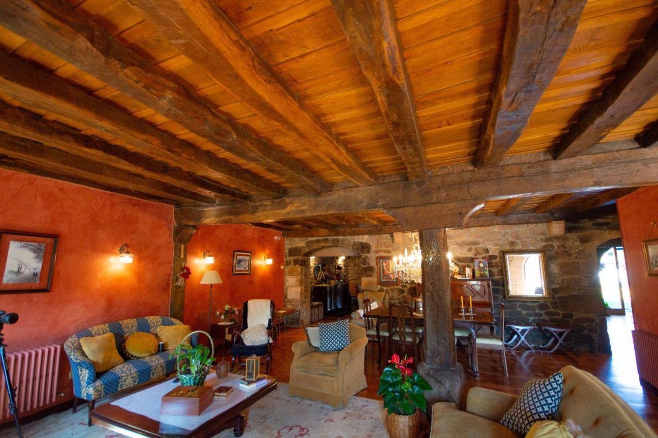 Hotel La Casona De Barrio, Alto Campoo Barrio  エクステリア 写真