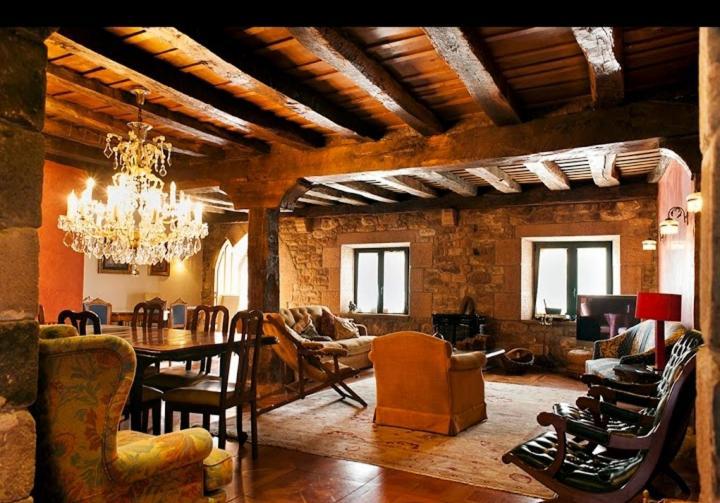 Hotel La Casona De Barrio, Alto Campoo Barrio  エクステリア 写真